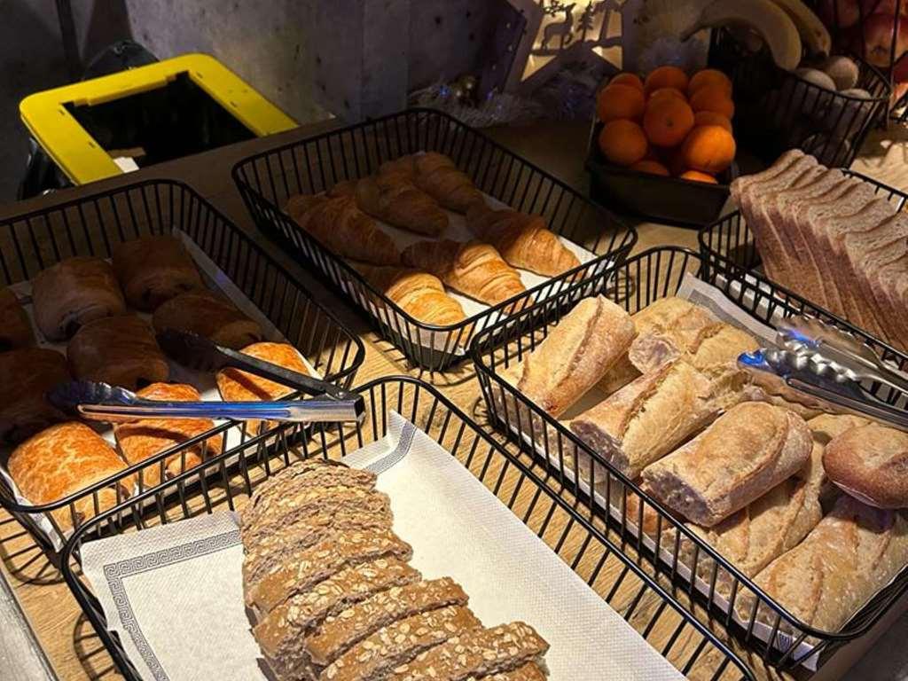 Ibis Budget Nantes Nord Saint Herblain Ресторан фото