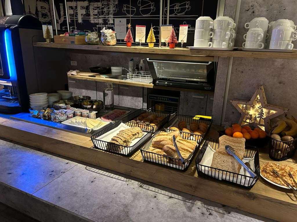 Ibis Budget Nantes Nord Saint Herblain Ресторан фото