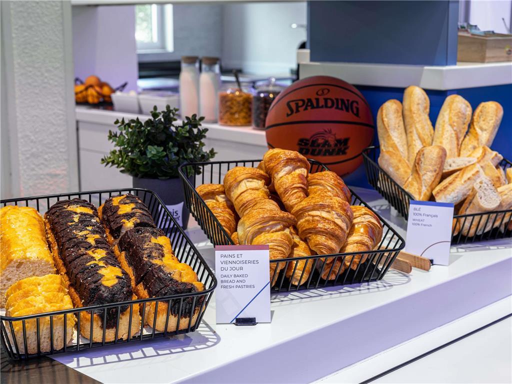 Ibis Budget Nantes Nord Saint Herblain Ресторан фото