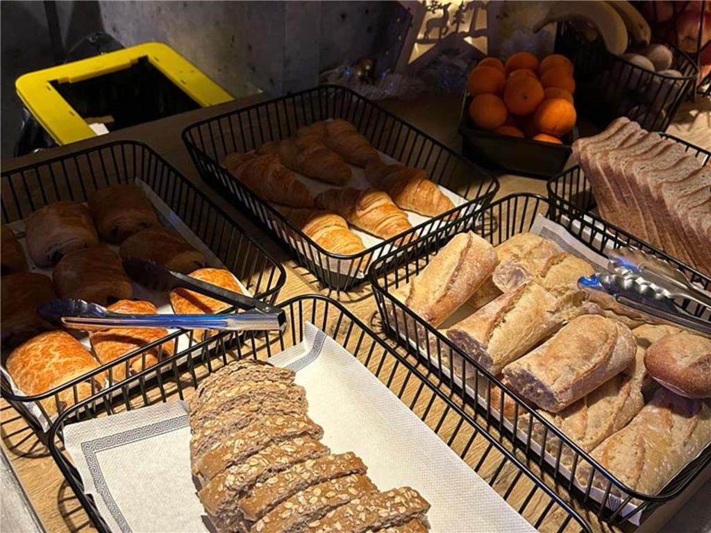 Ibis Budget Nantes Nord Saint Herblain Ресторан фото